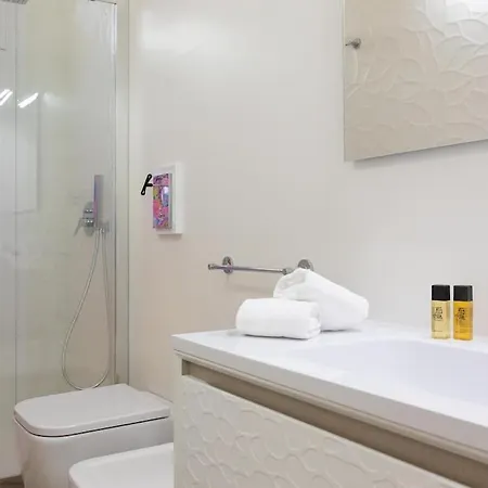 别墅 Modern With Heated Pool And Sauna 马尔萨拉