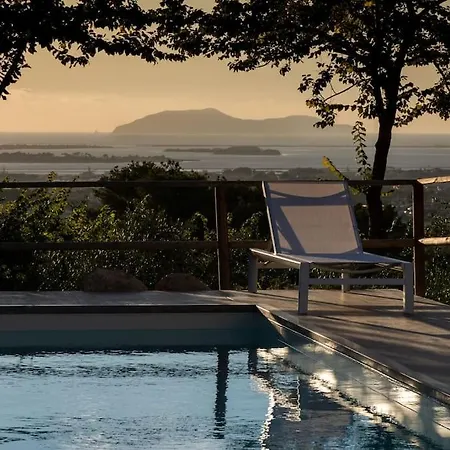 Modern With Heated Pool And Sauna Villa *