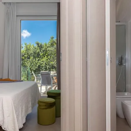 וילה Modern With Heated Pool And Sauna *