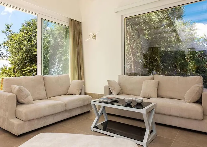 Modern With Heated Pool And Sauna * 马尔萨拉