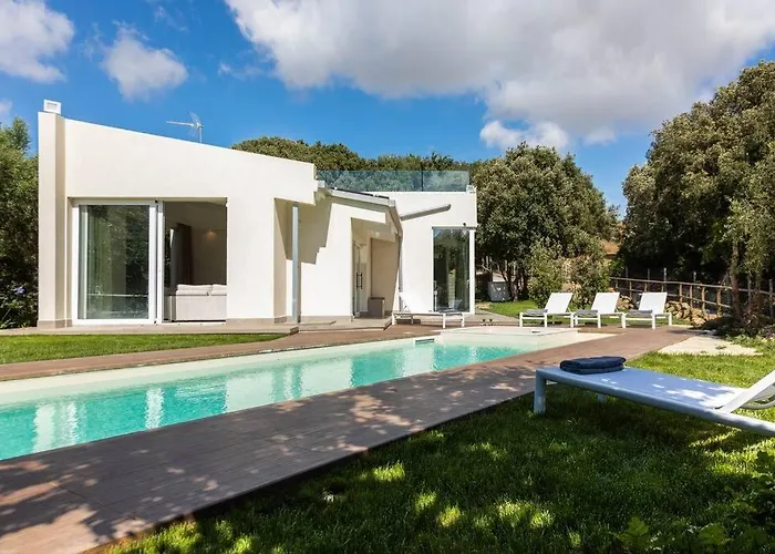 Modern With Heated Pool And Sauna 马尔萨拉