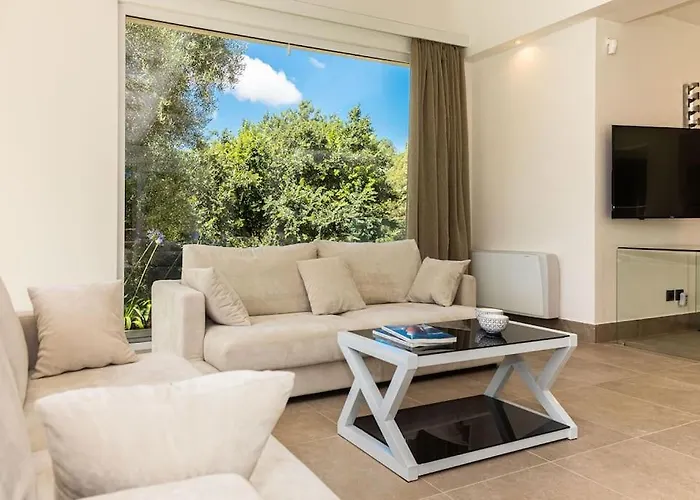 Modern With Heated Pool And Sauna 别墅 马尔萨拉