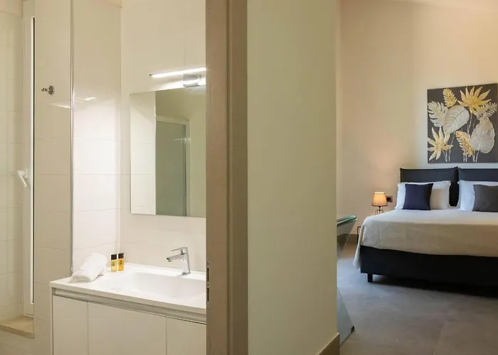 Modern With Heated Pool And Sauna 别墅