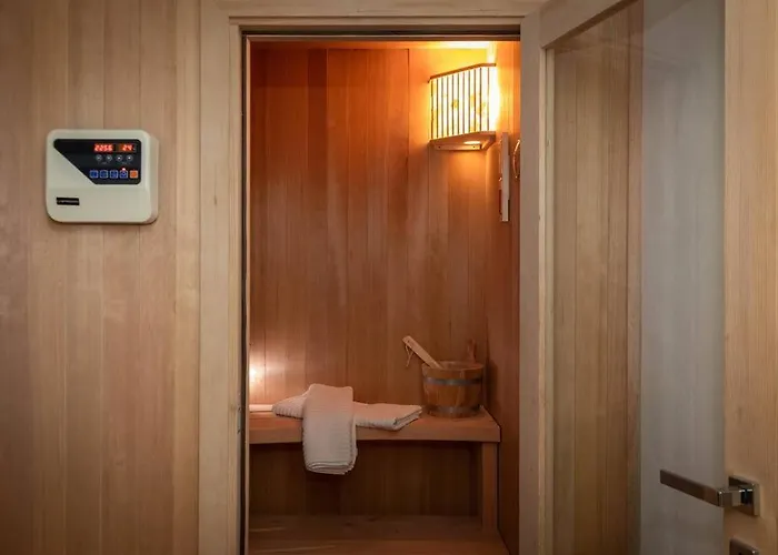 别墅 Modern With Heated Pool And Sauna